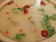 -清真·卡德尔大叔新疆主题餐厅(龙汇路店)