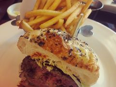 -db Bistro & Oyster Bar by Daniel Boulud(滨海湾金沙店)
