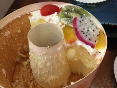 -邓嘉皇冠蛋糕(东路小区店)