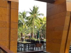 -三亚湾海居铂尔曼度假酒店