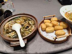 -香山湖家家宴(中山陵店)