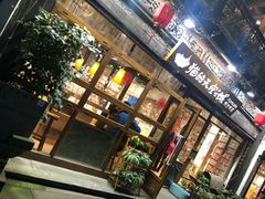 -猫的天空之城概念书店(杭州南宋御街店)