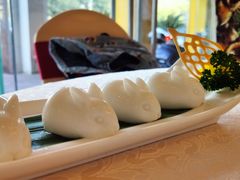 玉兔椰汁糕-颐东国宴大酒店