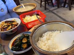 -富正毅三下锅·湘西韵味(天门山索道店)