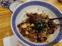 -沪西老弄堂面馆(定西路店)