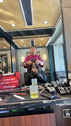 -Z.X HAIR SALON张新美业