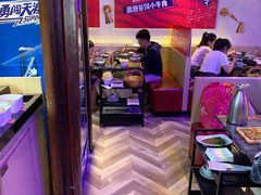 -热火朝天鲜切牛肉火锅(南强街巷店)