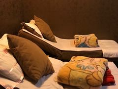 -鸿喜足健康足道采耳艾灸(南纬路店)