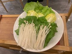 -鸿喜牛·潮汕鲜牛肉火锅(海浪湾店)