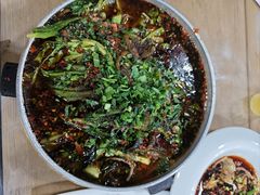 峨眉鳝丝-美食村花园餐厅