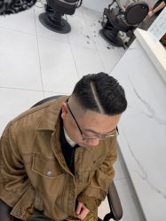 -尤司男士国潮理发馆