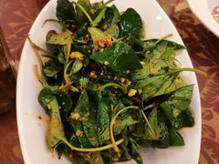 鱼新草-万重锦·人文川菜馆(骡马市店)