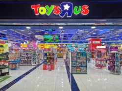 -玩具反斗城(正大广场店)