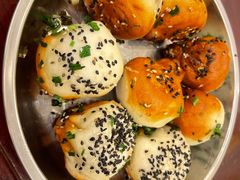 特色生煎-三两春(浦三路店)