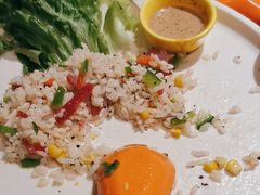 -月亮眼花园餐厅书吧酒吧