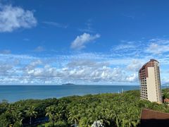 -三亚湾海居铂尔曼度假酒店