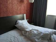 -如家云上四季连锁酒店(昆明东风广场地铁站店)