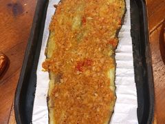 茄子-老东镇啤酒屋海鲜加工·蒸汽海鲜·海鲜烧烤(台东店)