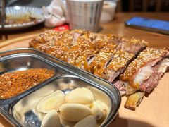 馕坑烤羊排-疆里疆外·和田烤肉·清真