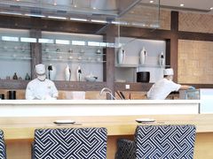 -Tsuru鹤日本料理(静安香格里拉店)