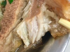 -肥佬良扣肉粉面店(梧州总店)
