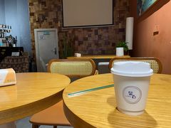 -留白咖啡(人民巷八号大院店)