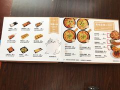 鸡翅尖尖儿-喵园·猫主题咖啡厅·撸猫·猫咖(国贸店)