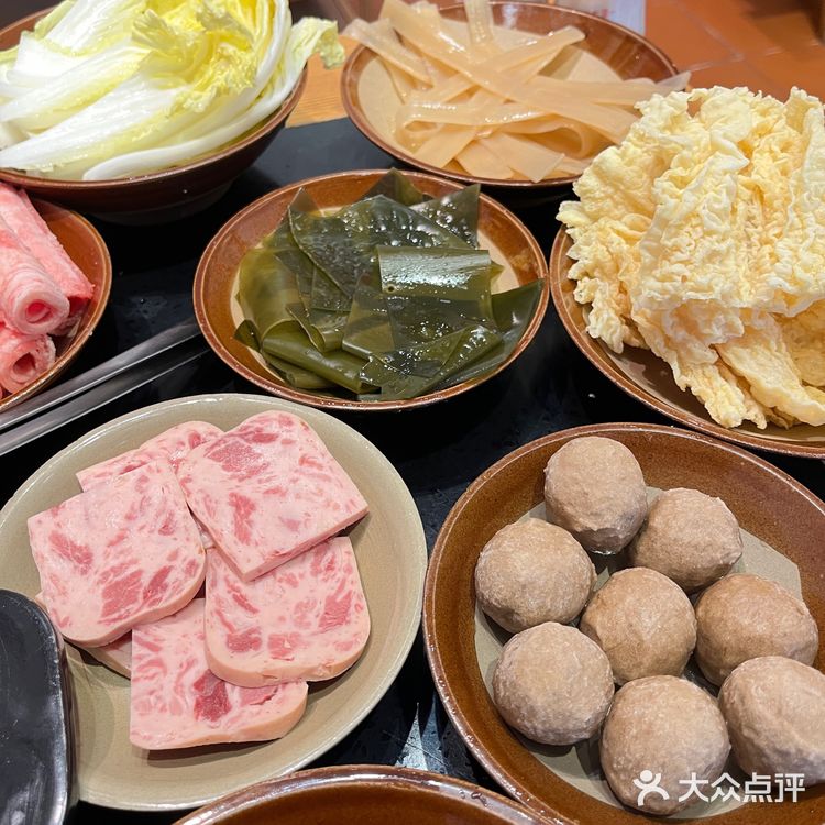 南山巷子里的一家重庆老火锅