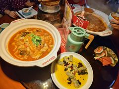 -魏铭鱼头捞饭(晋阳路店)