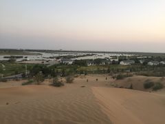 -亿利库布其七星湖沙漠生态旅游区