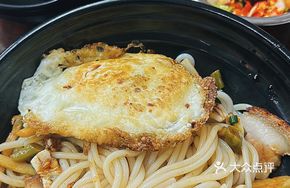 Braised Rice Noodles