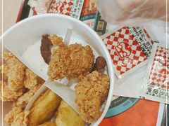 -塔斯汀中国汉堡(白云京溪地铁站店)