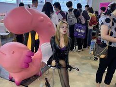 -上海跨国采购会展中心