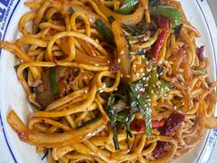 -金马门国际美食百汇(珞喻路店)