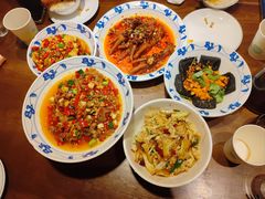 -八碗湘长沙市井菜(坡子街店)