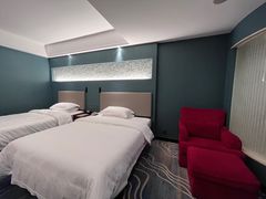 -顺德君豪酒店(佛山容桂渔人码头店)