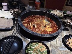 -销魂美蛙鱼头火锅(上海首店)