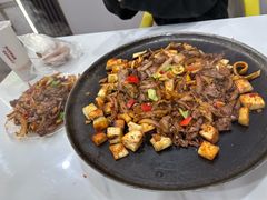 -老周炒拨拉(甘州总店)