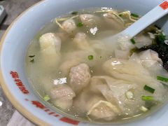 鲜肉小馄炖-小姜锅贴(凤凰街店)