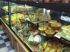 面包甜点陈列柜-味多美蛋糕(阜成门店)