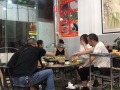 大堂-陈小肠自助火盆烧烤(海门渔村美食街店)