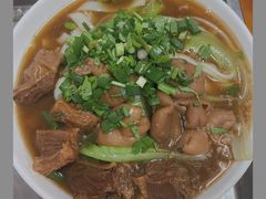 牛腩猪肠河粉-珍珍小食店(西华路店)