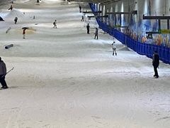 -乔波室内滑雪场