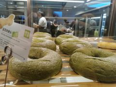 -奈雪的茶(亨特国际广场店)