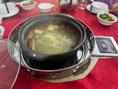 -花苑美食横琴生蚝火锅(拱北粤华路店)