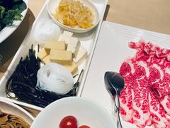 -鼎鼎香·港式火锅(北京SKP店)