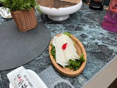 -慢丽江·云南野生菌土鸡锅(西山店)
