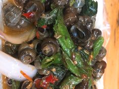 -蚝哥花姐湛江烤生蚝(美丽湾市场店)