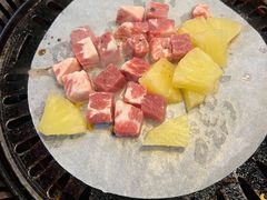 -豚豚猪村烤肉·韩国烤肉(总店)