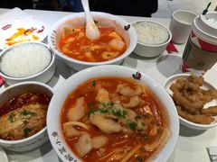-渝是乎川渝小炒(新世界百货望京店)